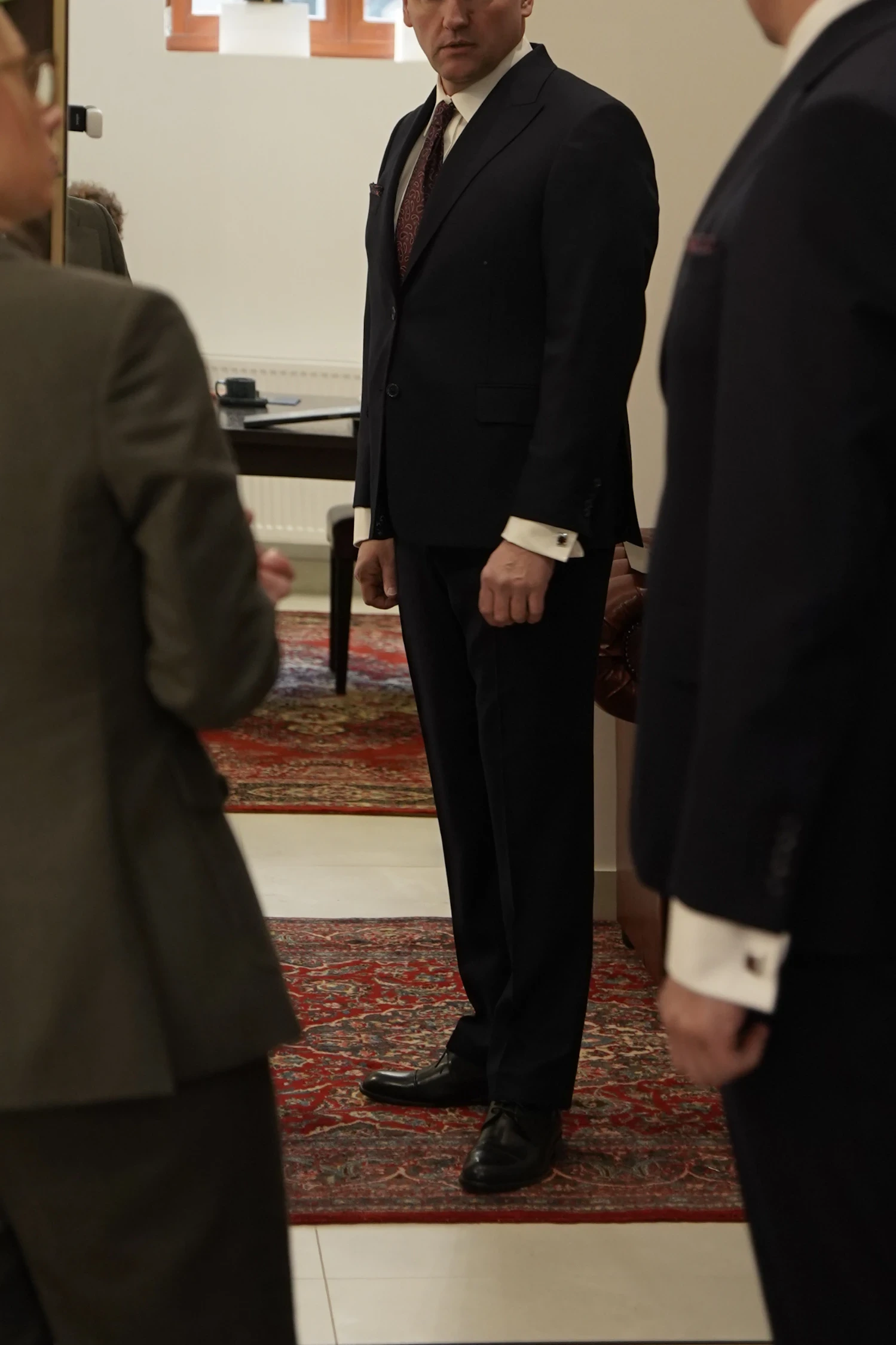 Garnitur biznesowy na miarę w Katowicach uszyty w salonie André Grand.