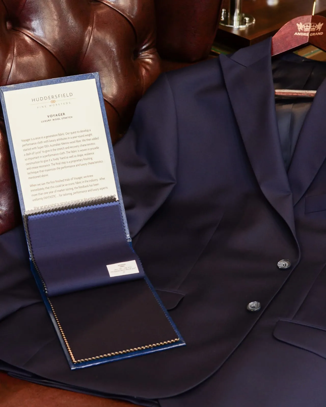 Ekskluzywne tkaniny na garnitury szyte na miarę – André Grand Kraków Warszawa Katowice