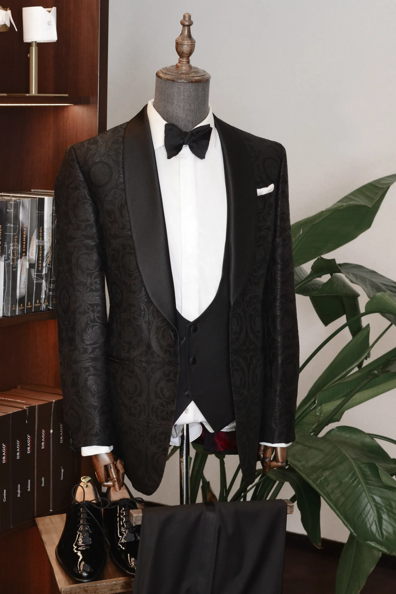 Smoking szyty na miarę – cena smokingu ślubnego i wieczorowego | André Grand Kraków, Warszawa, Katowice