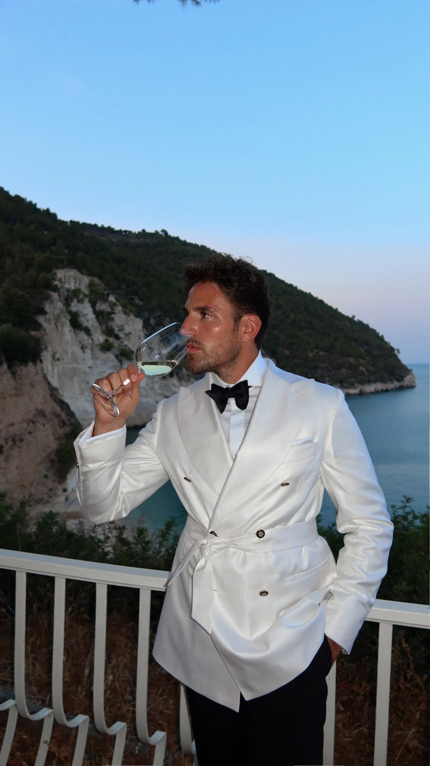 smoking_kimono_tropikalny_jedwab_Ariston_black_tie_André_Grand