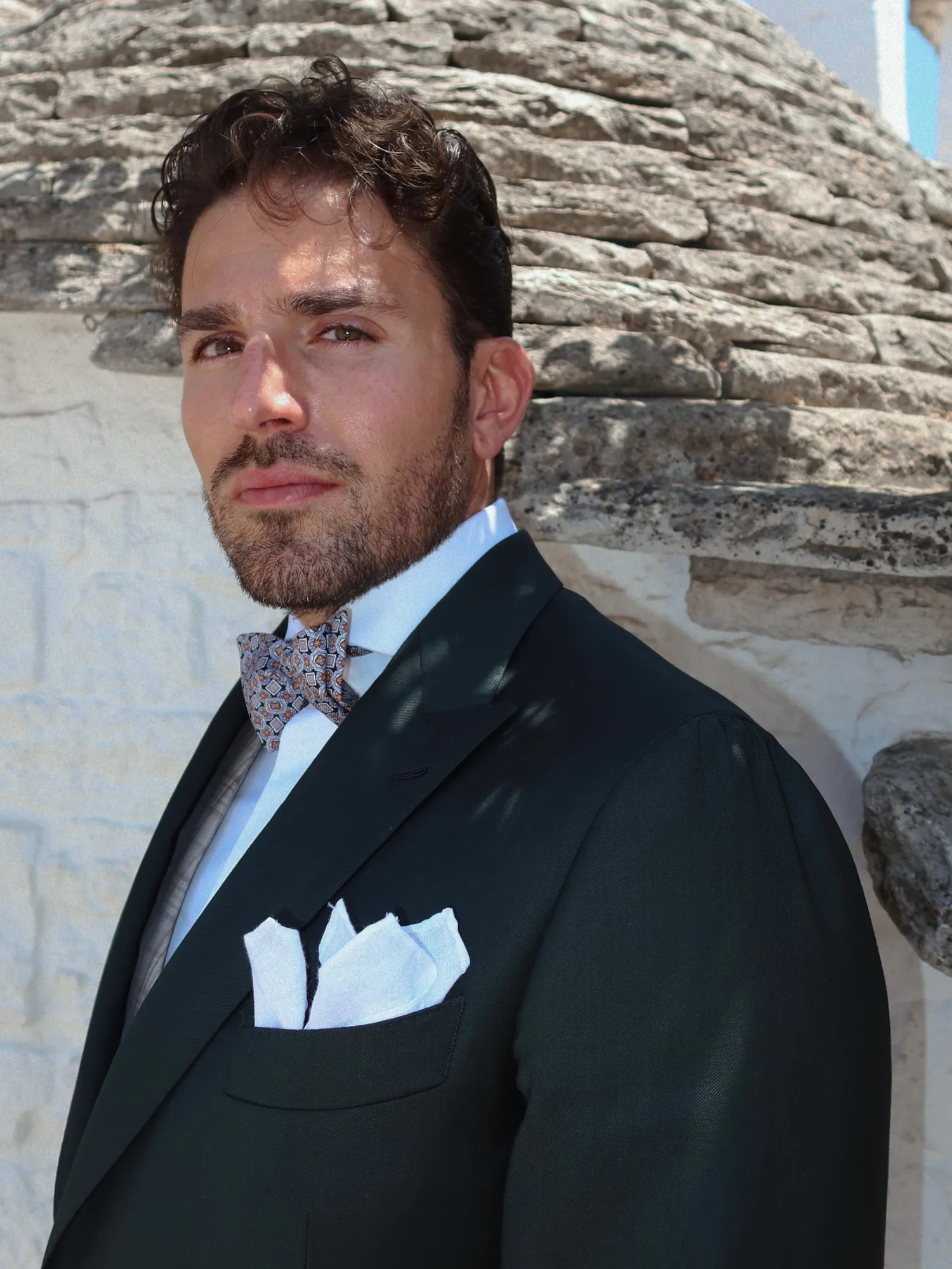 garnitur_butelkowo_zielony_Carnet_szycie_neapolitańskie_szyty_na_miarę_André_Grand