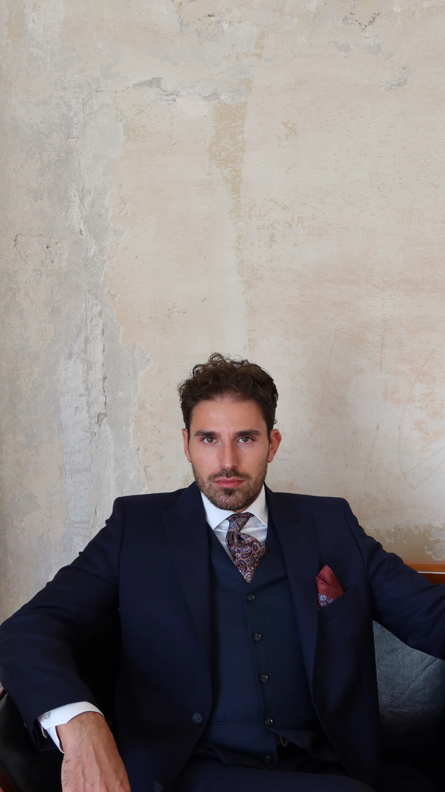 granatowy_garnitur_marlane_wełna_ready_to_wear_André_Grand